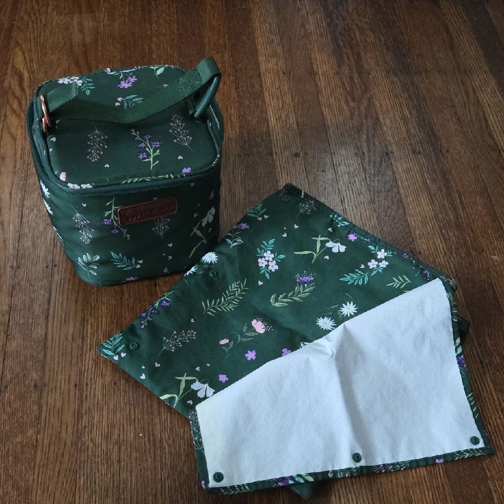 Sarah Wells Cold Gold And Pumparoo Wet Bag